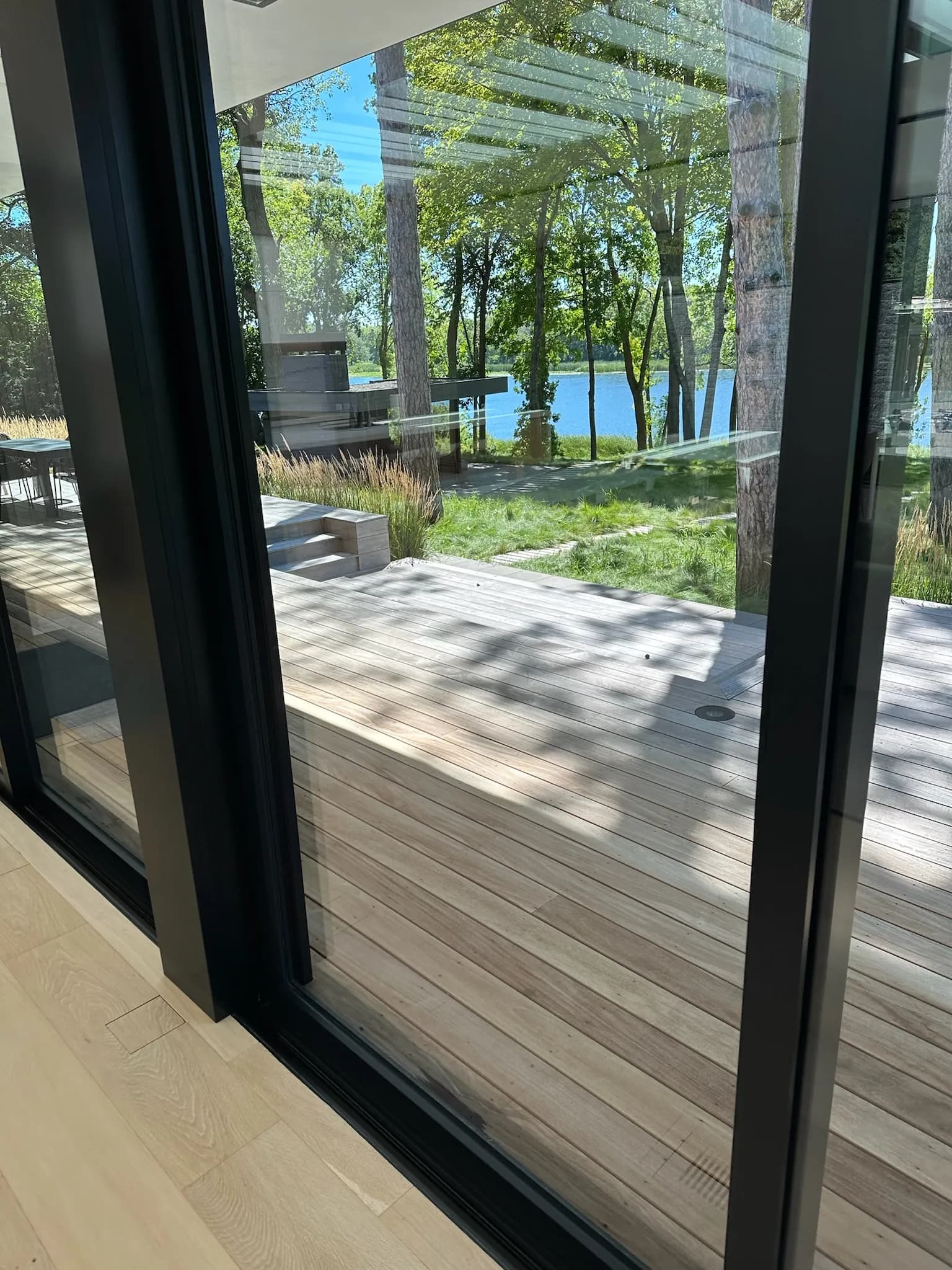 Window cleaning results in Eagan, MN — spotless glass